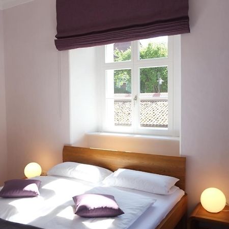 65Qm Wohnung Klosterblick Im Historischen Pfarrhaus Pielenhofen Exteriér fotografie