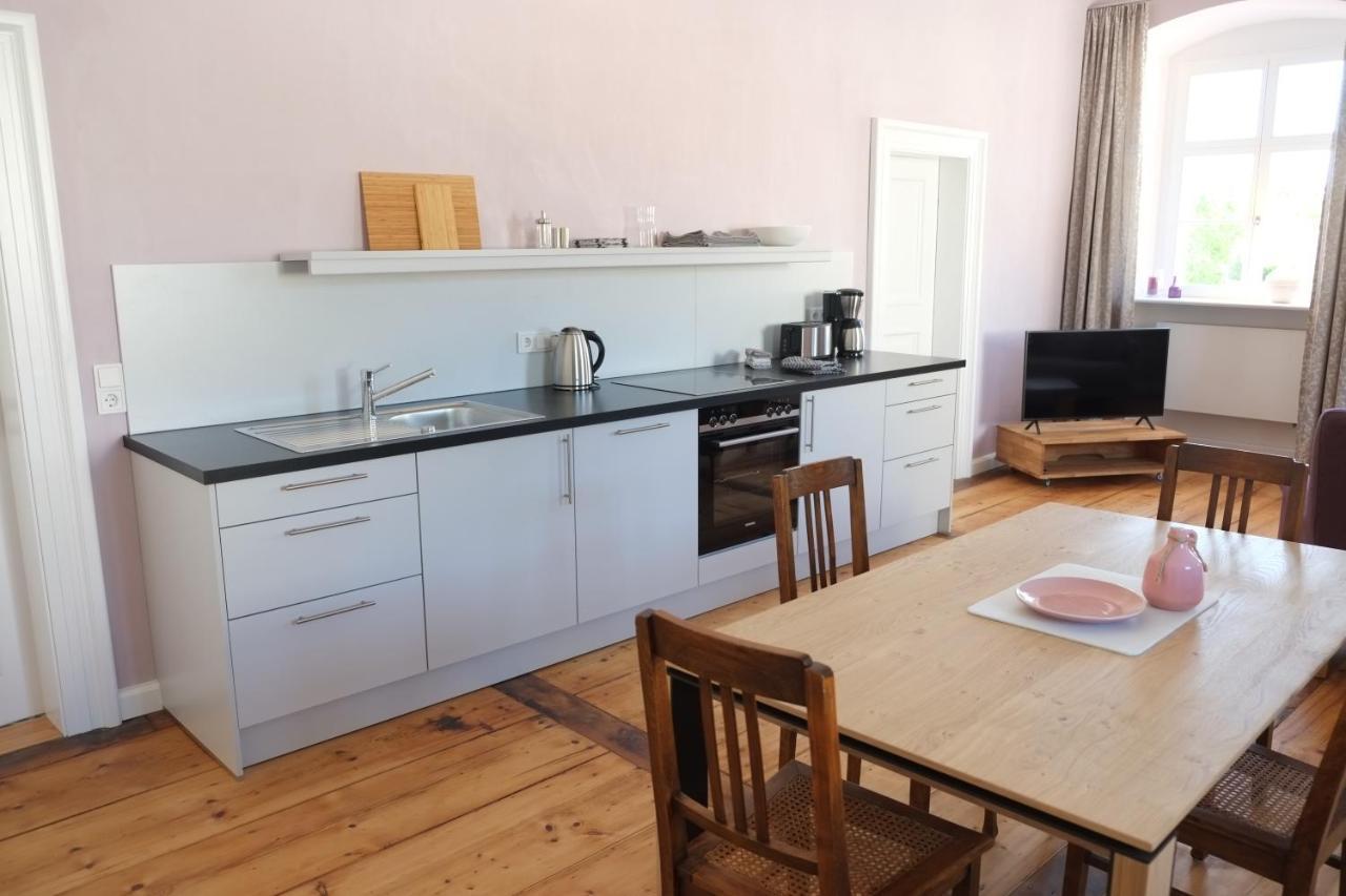 65Qm Wohnung Klosterblick Im Historischen Pfarrhaus Pielenhofen Exteriér fotografie